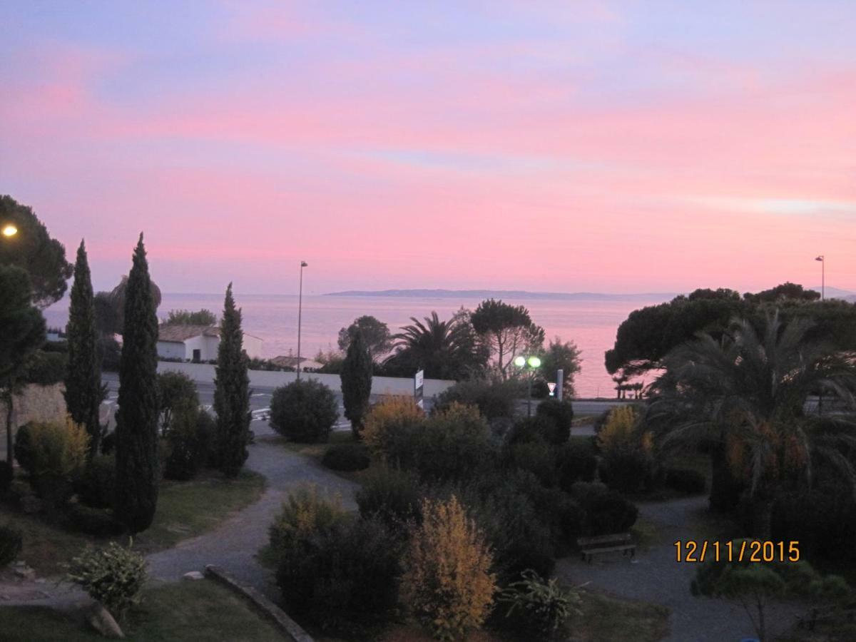 Les Calanques Apartment Les Issambres Exterior photo