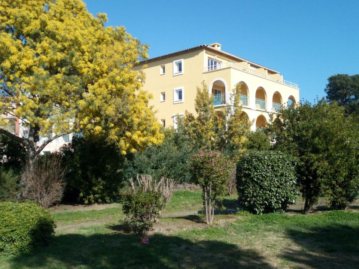 Les Calanques Apartment Les Issambres Exterior photo